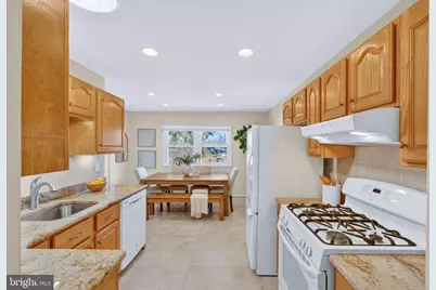 6424 Cabell Court, Springfield, VA 22150 - Photo 11