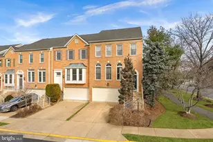 1795 Brentridge St, Vienna, VA 22182 - Photo 3