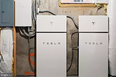 6817 Stockwell Manor Drive, Falls Church, VA 22043 - Photo 31