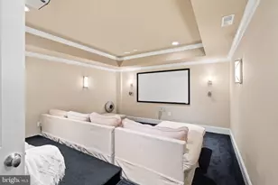 6817 Stockwell Manor Dr, Falls Church, VA 22043 - Photo 29