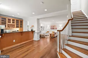 6817 Stockwell Manor Dr, Falls Church, VA 22043 - Photo 25