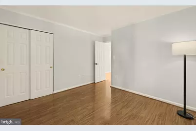 8906 Royal Astor Way, Fairfax, VA 22031 - Photo 25