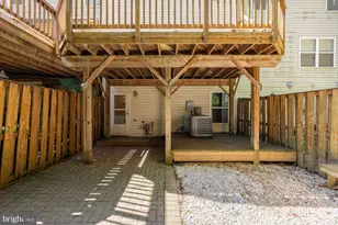 8906 Royal Astor Way, Fairfax, VA 22031 - Photo 31