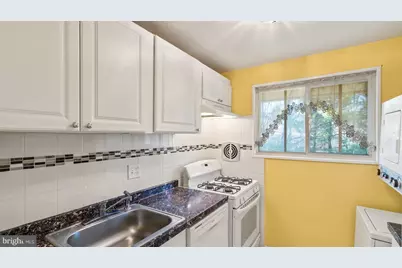 2819 Kalmia Lee Court #302, Falls Church, VA 22042 - Photo 11