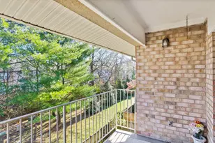 2819 Kalmia Lee Ct, Falls Church, VA 22042 - Photo 7