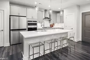 1961 Illumination Dr, Vienna, VA 22182 - Photo 5