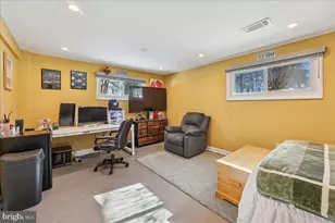 6816 Mayo Ct, Springfield, VA 22150 - Photo 37