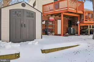 6816 Mayo Ct, Springfield, VA 22150 - Photo 13