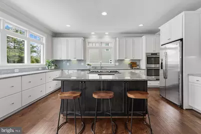 6618 Gordon Avenue, Falls Church, VA 22046 - Photo 9