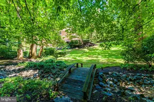 10109 High Hill Ct, Great Falls, VA 22066 - Photo 35