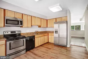 1953 Lakeport Way, Reston, VA 20191 - Photo 3