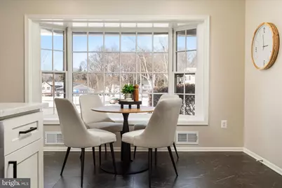 5105 Holden Street, Fairfax, VA 22032 - Photo 11