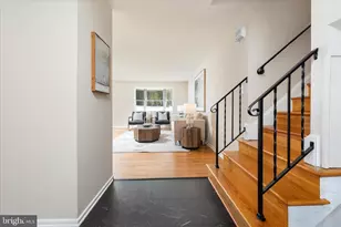 5105 Holden St, Fairfax, VA 22032 - Photo 3