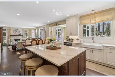 11186 Longwood Grove Drive, Reston, VA 20194 - Photo 25