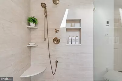 11186 Longwood Grove Drive, Reston, VA 20194 - Photo 45