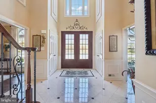 11186 Longwood Grove Dr, Reston, VA 20194 - Photo 5