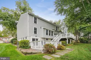 6311 Falling Brook Dr, Burke, VA 22015 - Photo 35