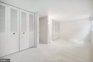 6311 Falling Brook Dr, Burke, VA 22015 - Photo 23