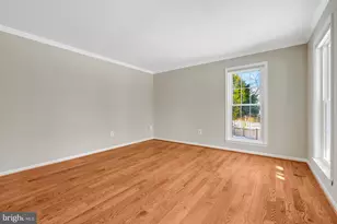 1502 Kings Valley Ct, Herndon, VA 20170 - Photo 11