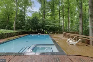 10700 Hunters Run Ct, Vienna, VA 22181 - Photo 63