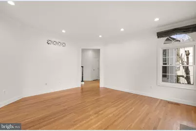 6058 Sugarstone Court, McLean, VA 22101 - Photo 13