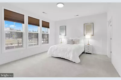 13725 Aviation Place, Herndon, VA 20171 - Photo 5