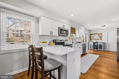 4103 Meadow Hill Lane, Fairfax, VA 22033 - Photo 9