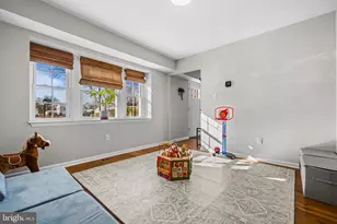 4103 Meadow Hill Ln, Fairfax, VA 22033 - Photo 15