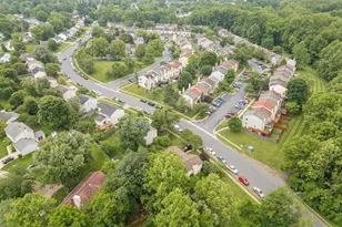 14516 Awbrey Patent Dr, Centreville, VA 20120 - Photo 19
