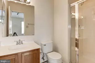 13122 Kidwell Field Rd, Herndon, VA 20171 - Photo 17