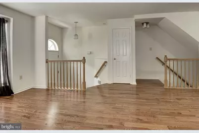 13122 Kidwell Field Road, Herndon, VA 20171 - Photo 3