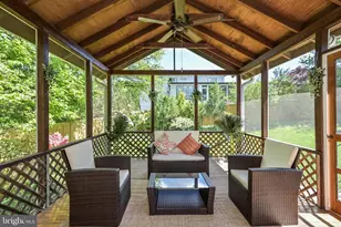 6210 Loch Raven Dr, McLean, VA 22101 - Photo 13