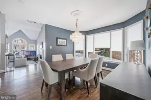 1456 Hampton Hill Cir, McLean, VA 22101 - Photo 7