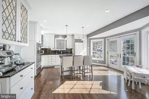 1456 Hampton Hill Cir, McLean, VA 22101 - Photo 19