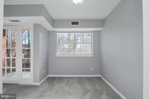 7096 Spring Garden Dr, Springfield, VA 22150 - Photo 7