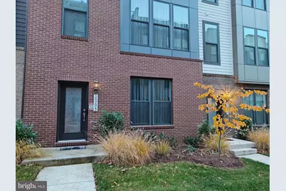 2393 Liberty Loop, Herndon, VA 20171 - Photo 3