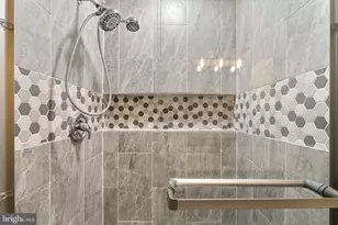 6555 Medinah Ln, Alexandria, VA 22312 - Photo 23