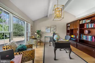 6547 Mapledale Ct, Falls Church, VA 22041 - Photo 27