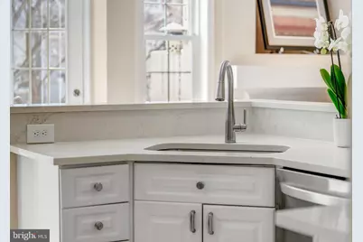 1916 Logan Manor Drive, Reston, VA 20190 - Photo 37