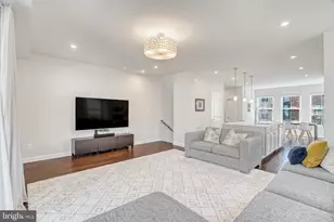 9339 Lemon Mint Ct, Fairfax, VA 22031 - Photo 11