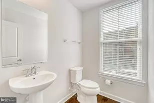 9339 Lemon Mint Ct, Fairfax, VA 22031 - Photo 21