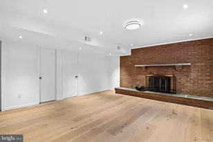 816 Utterback Store Rd, Great Falls, VA 22066 - Photo 15