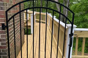 6608 Stonecrest Ln, Fairfax Station, VA 22039 - Photo 11