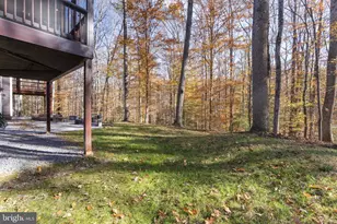 10755 Riverscape Run, Great Falls, VA 22066 - Photo 19