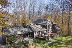 10755 Riverscape Run, Great Falls, VA 22066 - Photo 11