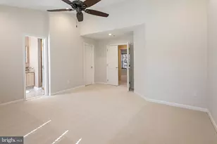 14317 Flomation Ct, Centreville, VA 20121 - Photo 15