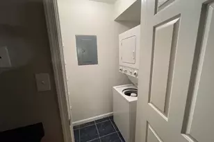 8616 Shadwell Ct, Alexandria, VA 22309 - Photo 7