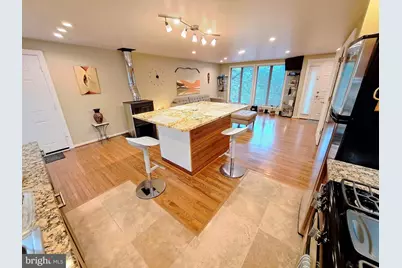 10929 Howland Drive, Reston, VA 20191 - Photo 33