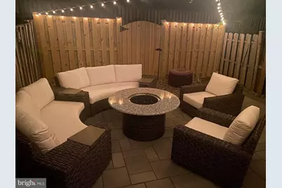 7941 Tyson Oaks Circle, Vienna, VA 22182 - Photo 3