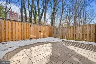 7941 Tyson Oaks Cir, Vienna, VA 22182 - Photo 37